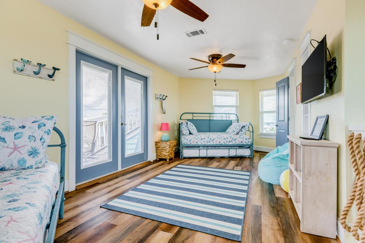 The Quirky Whale Villa Surfside Beach Eksteriør bilde