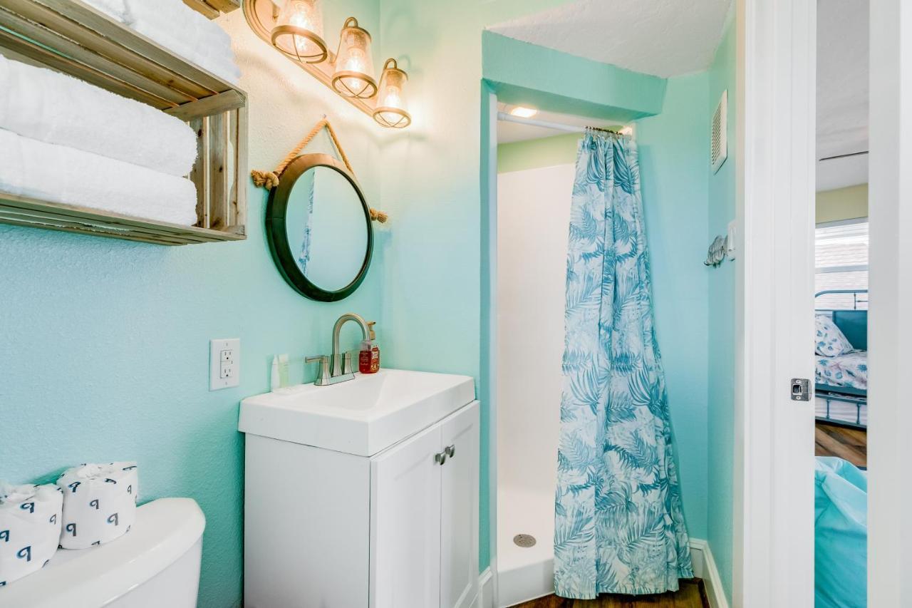 The Quirky Whale Villa Surfside Beach Eksteriør bilde