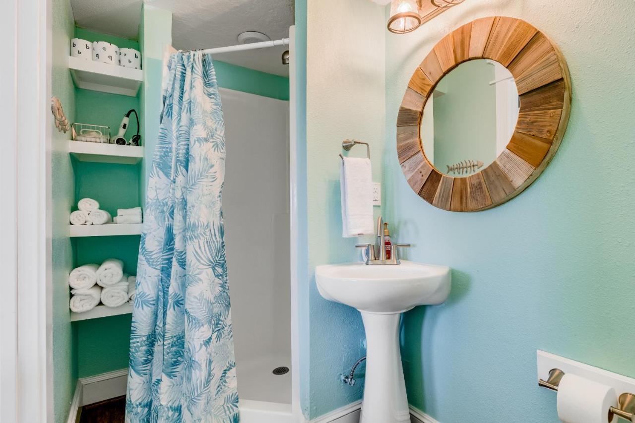 The Quirky Whale Villa Surfside Beach Eksteriør bilde