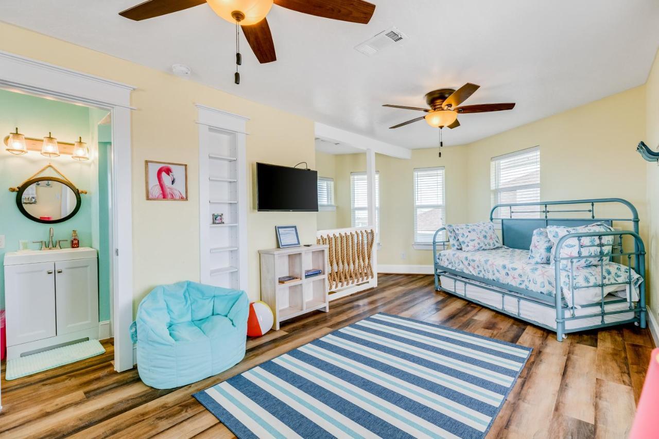 The Quirky Whale Villa Surfside Beach Eksteriør bilde